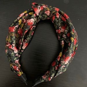 Something navy floral headband